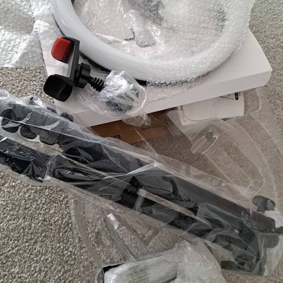 12''  LED Ring Light - Picture 6 of 7